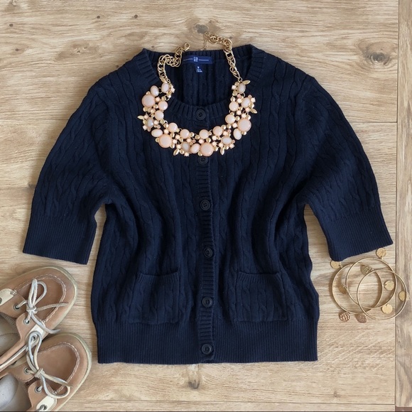 GAP Sweaters - GAP navy cable-knit cropped cardigan